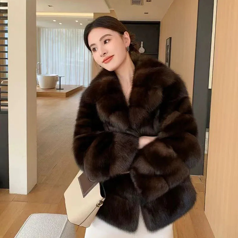 2025 New Winter High Quality Women Fur Coat Fashion Temperament Warm Lapel Women Fur Coat Fur & Faux Fur Feminine Elegance H331