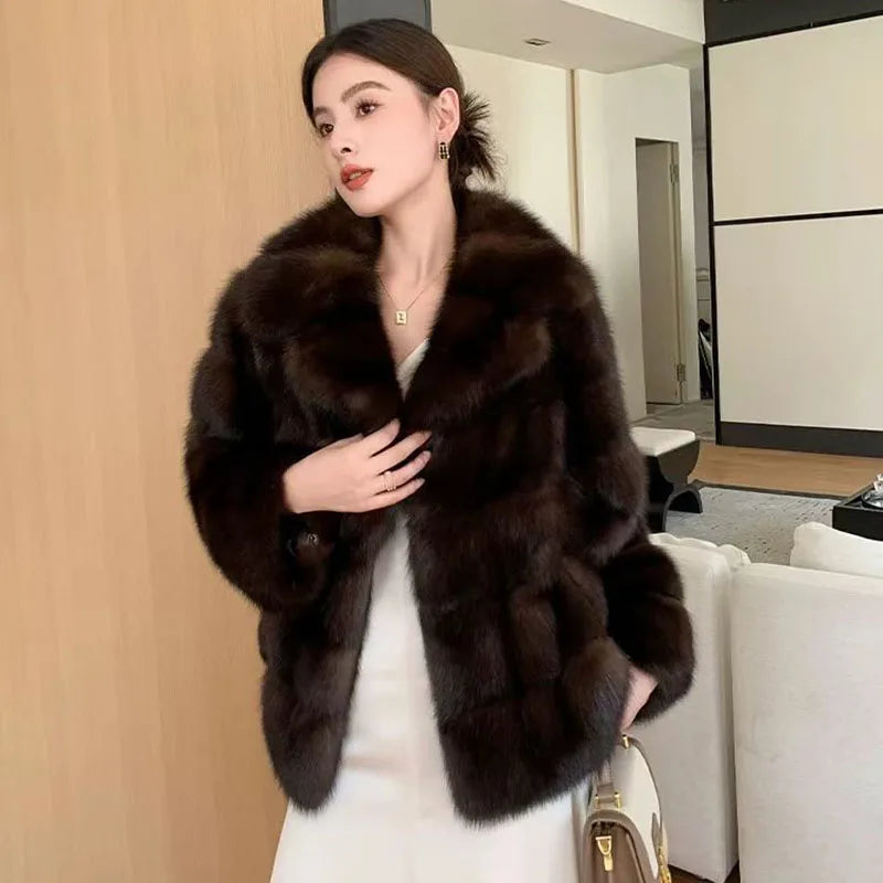 2025 New Winter High Quality Women Fur Coat Fashion Temperament Warm Lapel Women Fur Coat Fur & Faux Fur Feminine Elegance H331